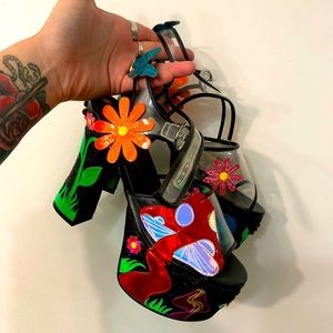 Current Mood Fantasia Garden Platform Sandals
